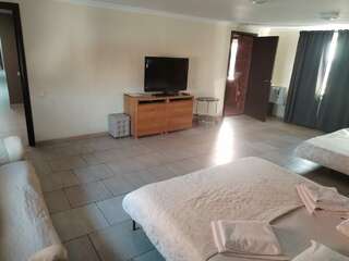 Гостиница Дон Ростов-на-Дону Полулюкс с двумя двухспальными кроватями-2